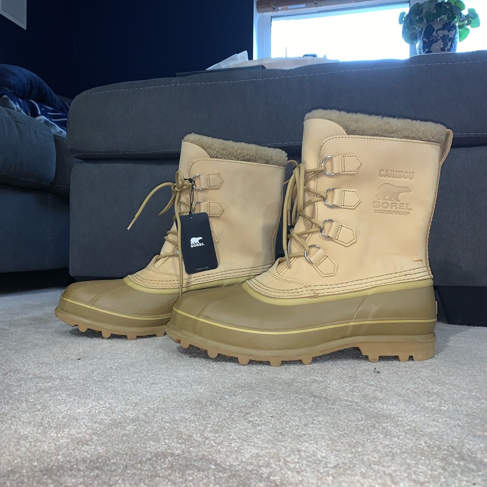 Men’s Caribou Snow Boots - Size 12 - NWT